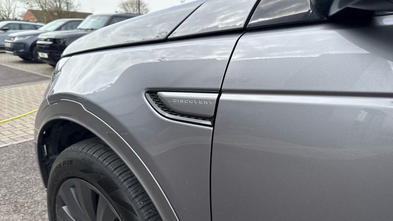 Land Rover Discovery Sport 2.0 D180 R-Dynamic SE 5dr Auto Diesel Station Wagon